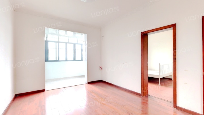 青华路20号二手房实景图