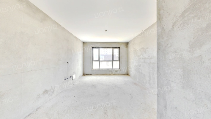 中顺碧水园二手房实景图