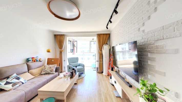 康德名居南区二手房实景图