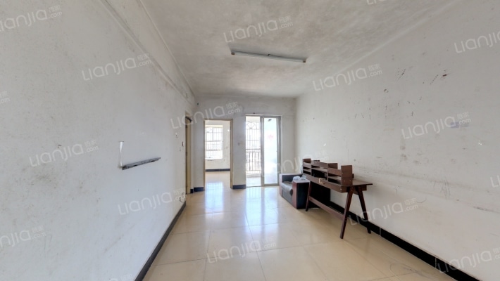 水岸金都小区二手房实景图