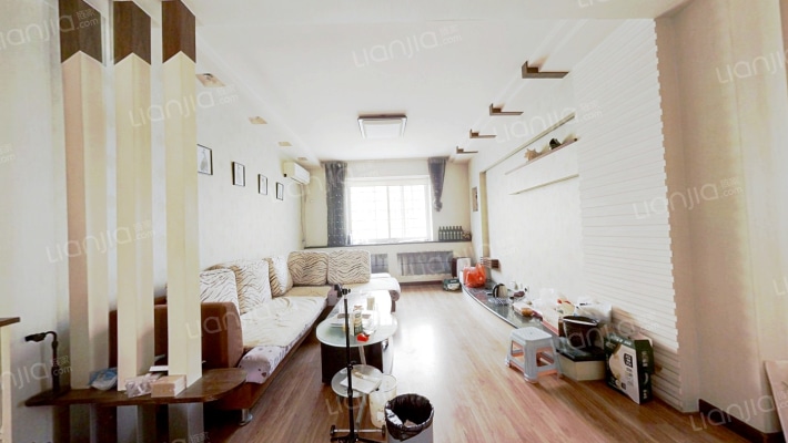 丽景翠苑二手房实景图