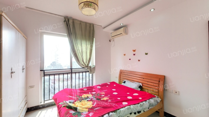 晋愉九龙湾二手房实景图