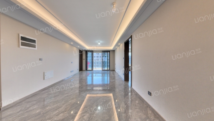 岚荷芸府二手房实景图