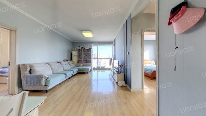 弘通那拉提二手房实景图