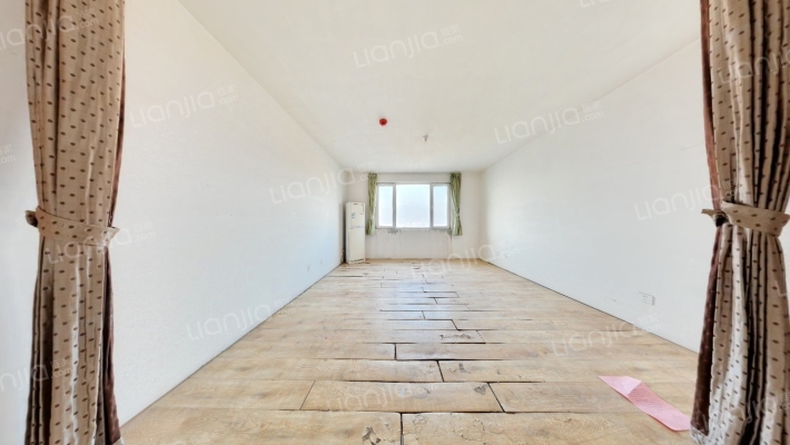 御驾新苑A区二手房实景图