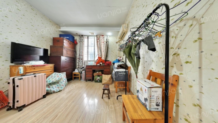 南园新村小区二手房实景图