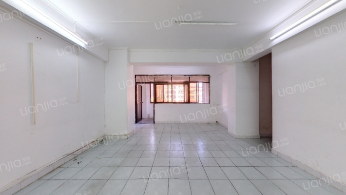 宝江大厦二手房实景图