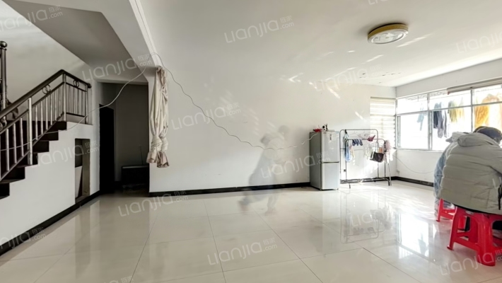 阳光小区二手房实景图