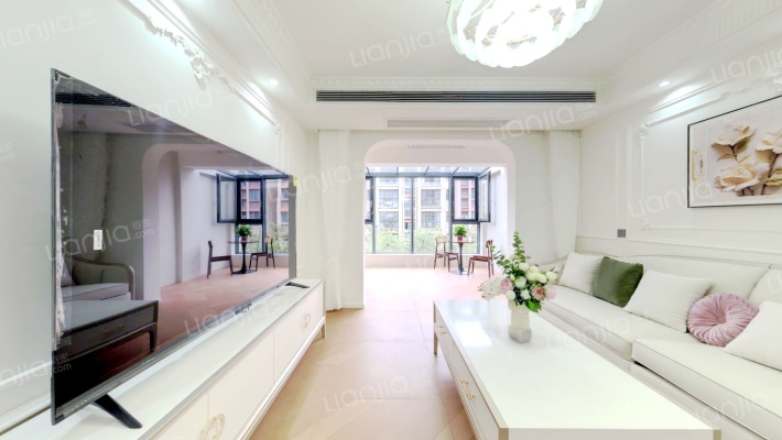 鼎泰公馆二手房实景图