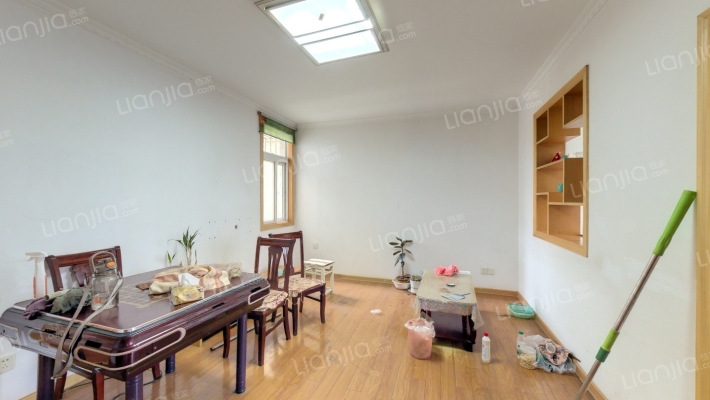 映翠花园三村二手房实景图