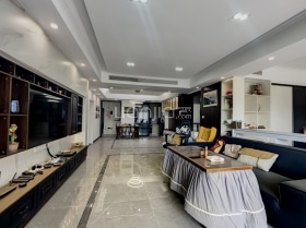 溶江小区精装4房  急卖急卖 产权清晰