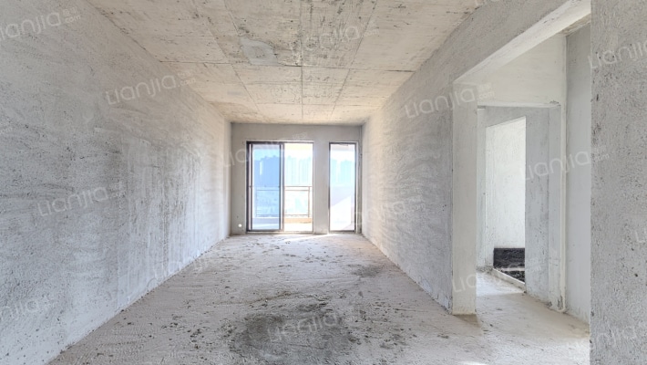 奥园天翔誉峰二手房实景图