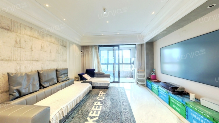 保利天悦二手房实景图