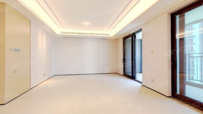 万科翡翠国宾D地块二手房实景图