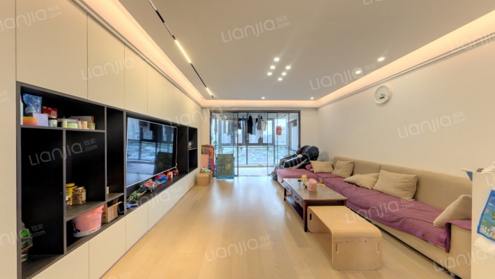 中海朝阳郡铂宫二手房实景图