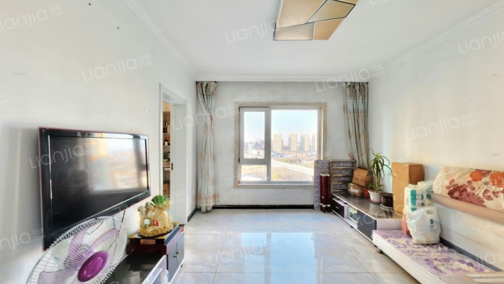 宏发英里蓝湾二手房实景图