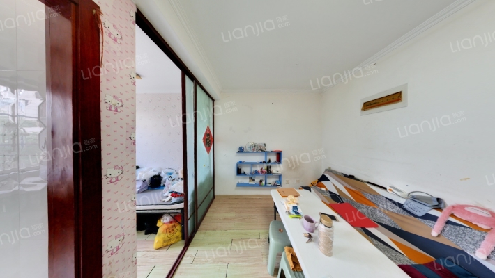 多元小区二手房实景图