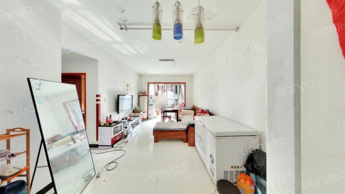 新城佳苑二手房实景图