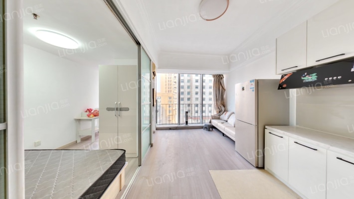 金宸国际二手房实景图