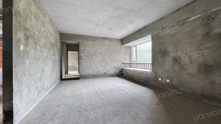 御澜山二手房实景图