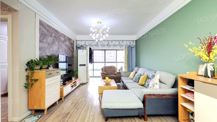 印力中心二手房实景图