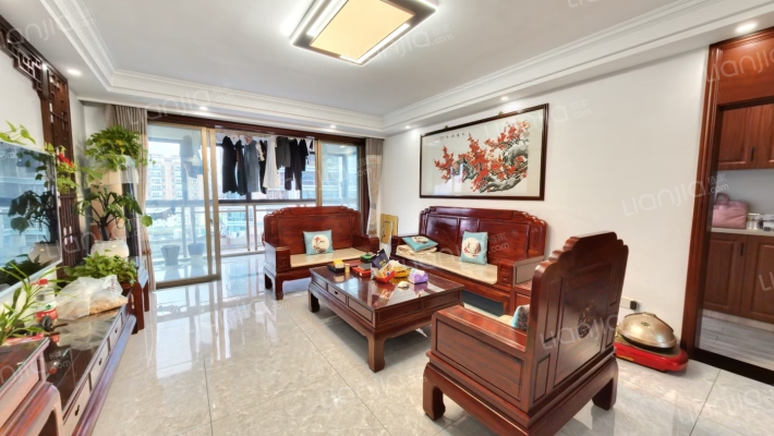 财富广场二手房实景图