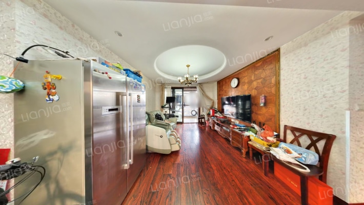 蓝庭公寓二手房实景图