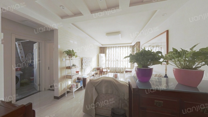 鸿坤理想湾 正规一居室 自住精装 满二带地下室-客厅