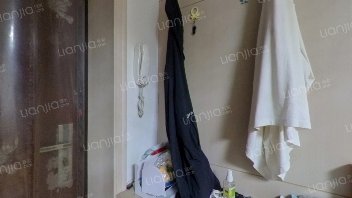 职教中心家属楼二手房实景图