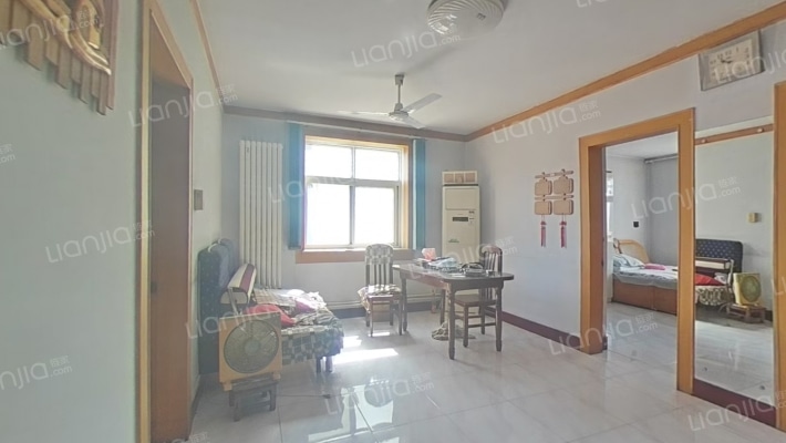 青年路13号院二手房实景图