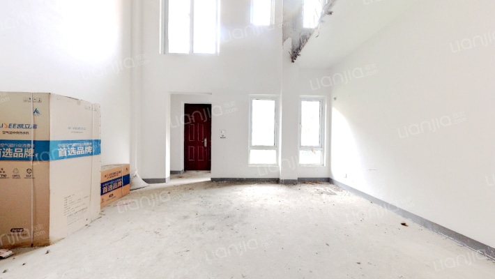 景瑞翡翠湾二手房实景图