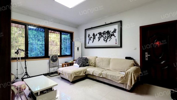 南湖公园小区二手房实景图