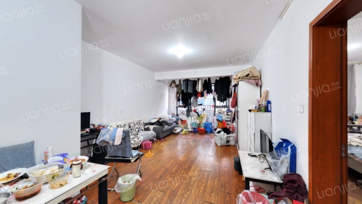 元垄中南华著二手房实景图