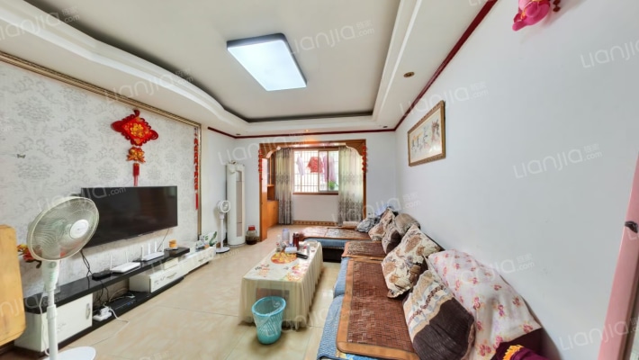 新天地小区二手房实景图