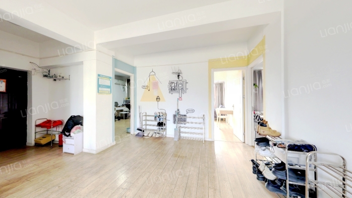 市心广场二手房实景图