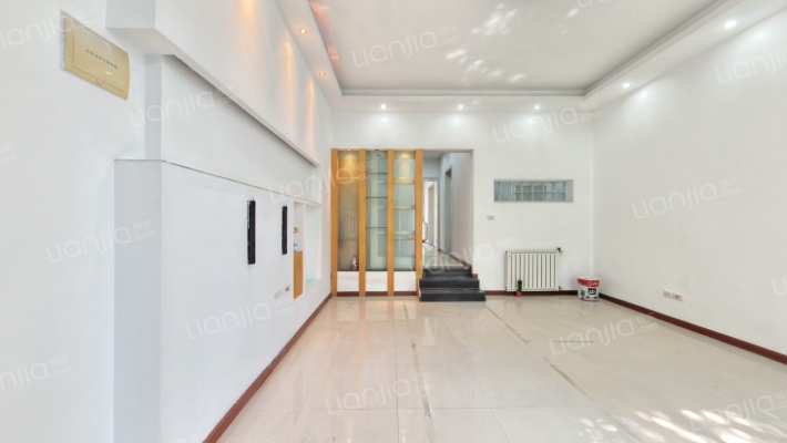 海天一色二手房实景图