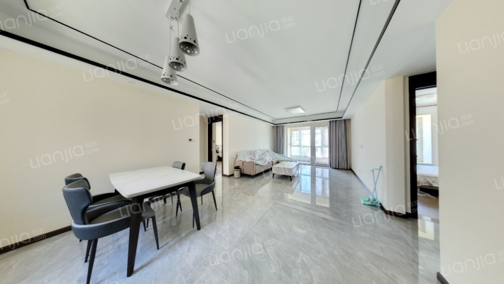 中海林溪世家观澜二手房实景图