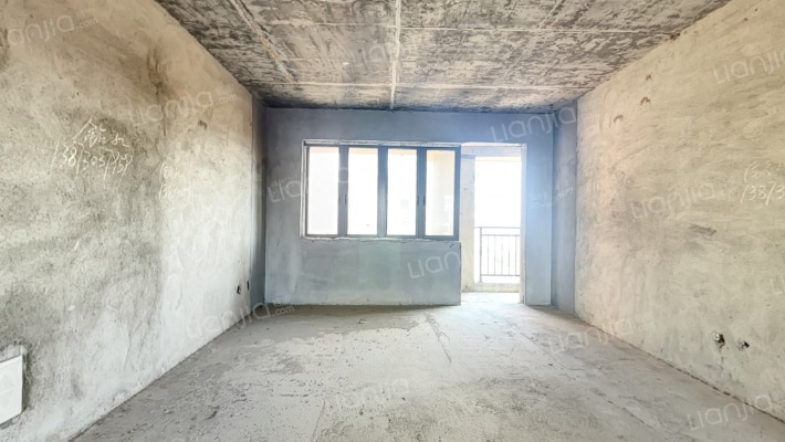 盛世华庭二手房实景图