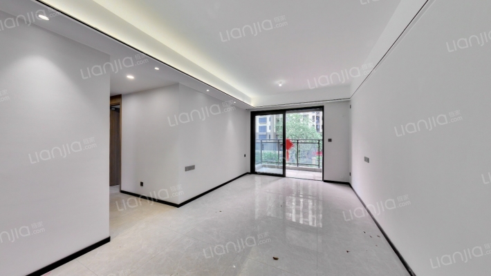 保利和悦滨江二手房实景图