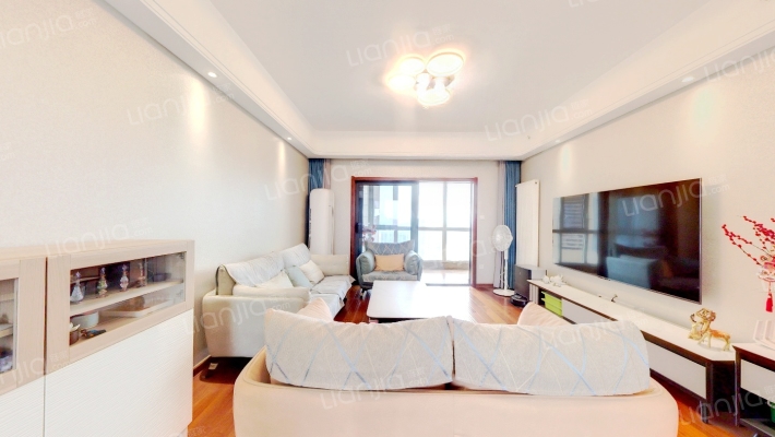 武汉国博新城锦江府二手房实景图