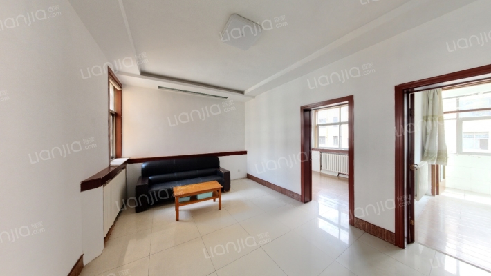 吕花园居民小区二手房实景图