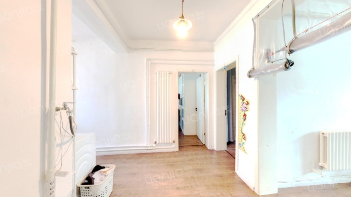 省气象局宿舍二手房实景图