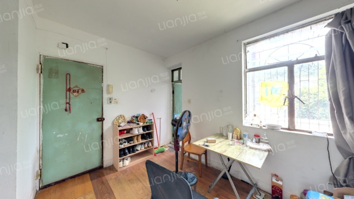 蔚斗新村医院南二手房实景图