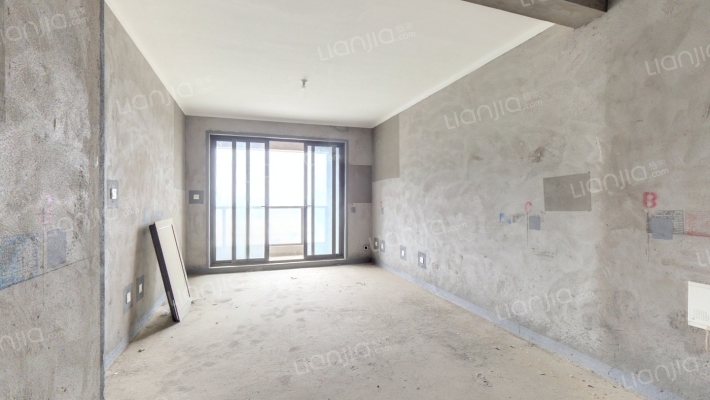 名门峰景园二手房实景图