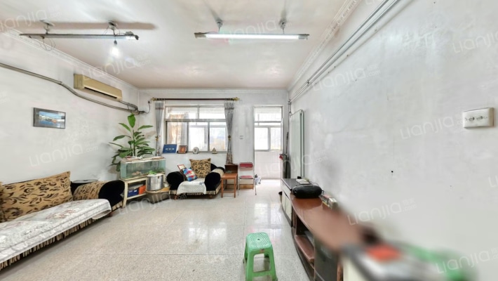 联通公司家属院二手房实景图