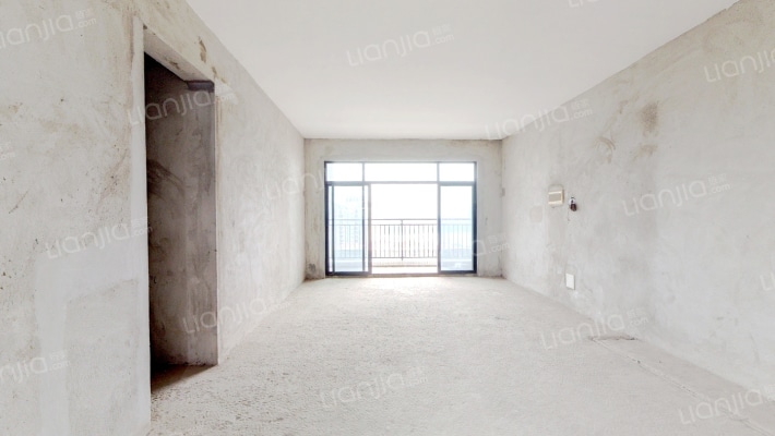 御龙湾二手房实景图