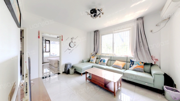 湖西雅苑C区二手房实景图