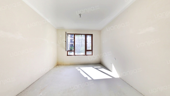 中海同心湖境二手房实景图