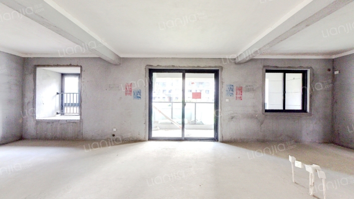 中梁盐督府二手房实景图