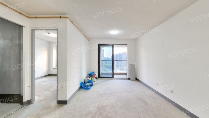 臻棠樾府二手房实景图